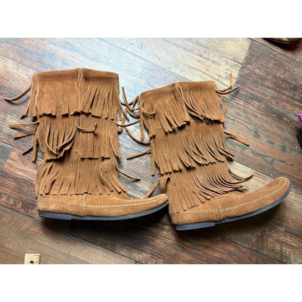Minnetonka Women's Size 8 Shoes Brown Suede 3 Layer Fringe Moccasin Boots Boho